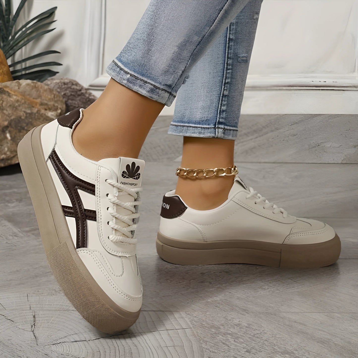 NOVERA™ | Lage Sneakers