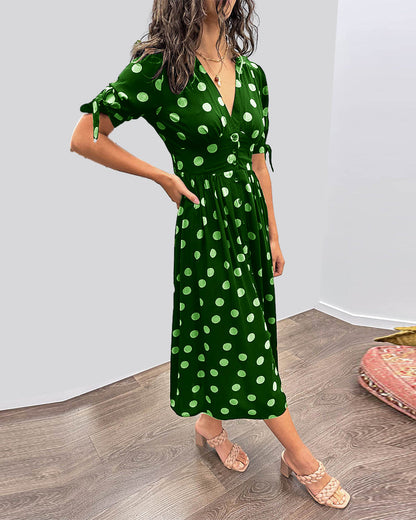 Monique™ | Elegante Jurk met Stippen